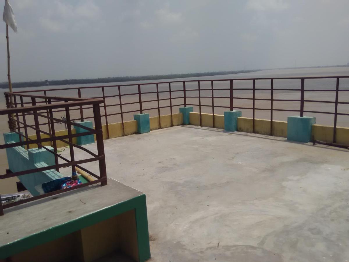 Shiva Lodge Varanasi Exterior photo