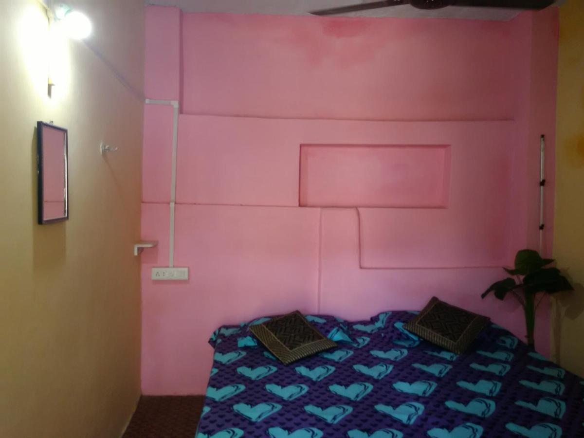 Shiva Lodge Varanasi Exterior photo